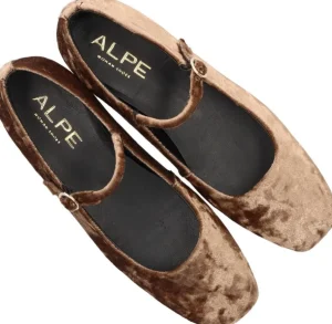 Alpe Ballerines<-ANAÏS